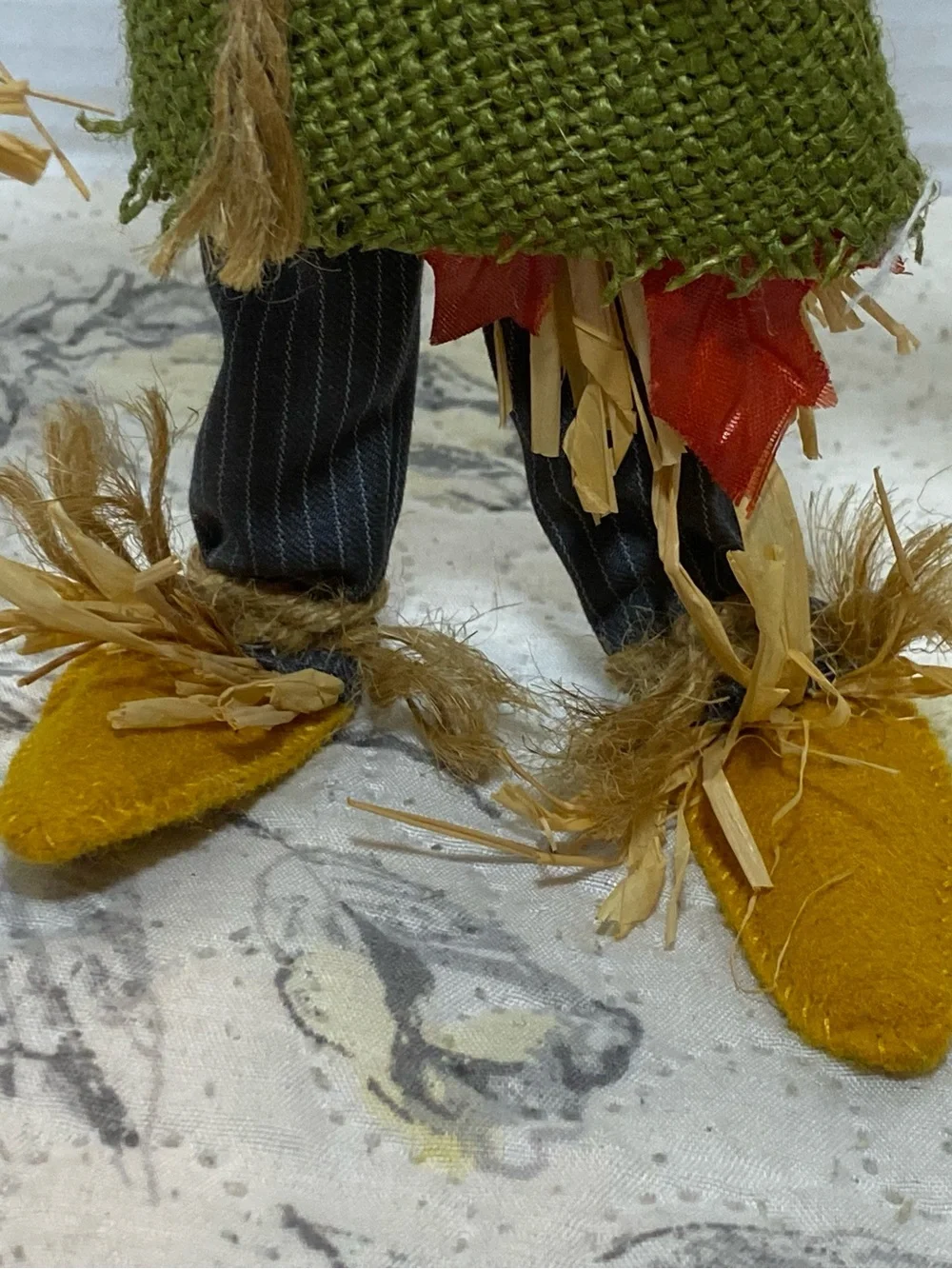 Annalee Green and Yellow Scarecrow Figurine 2007